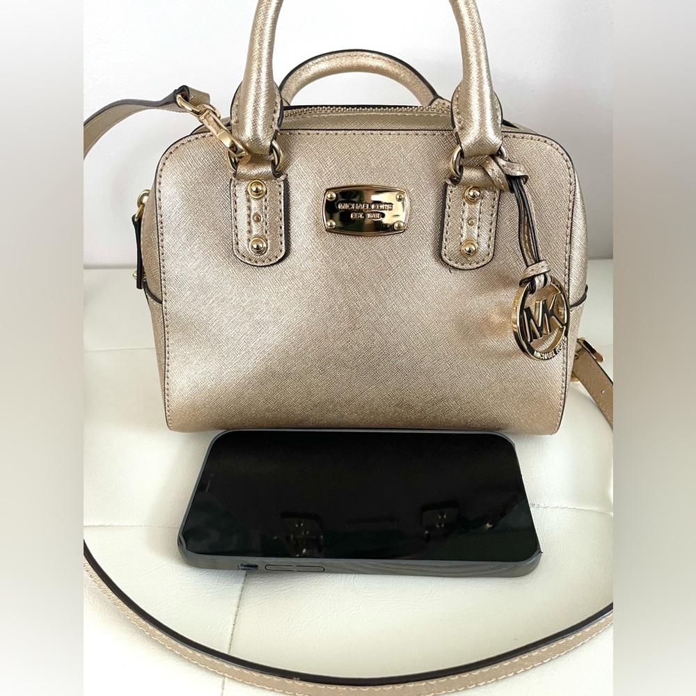 Michael Kors Gold metallic satchel bag - Picture 7 of 13